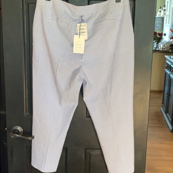 New 1901 Nordstrom seersucker Capri pants size 14 - Picture 6 of 6